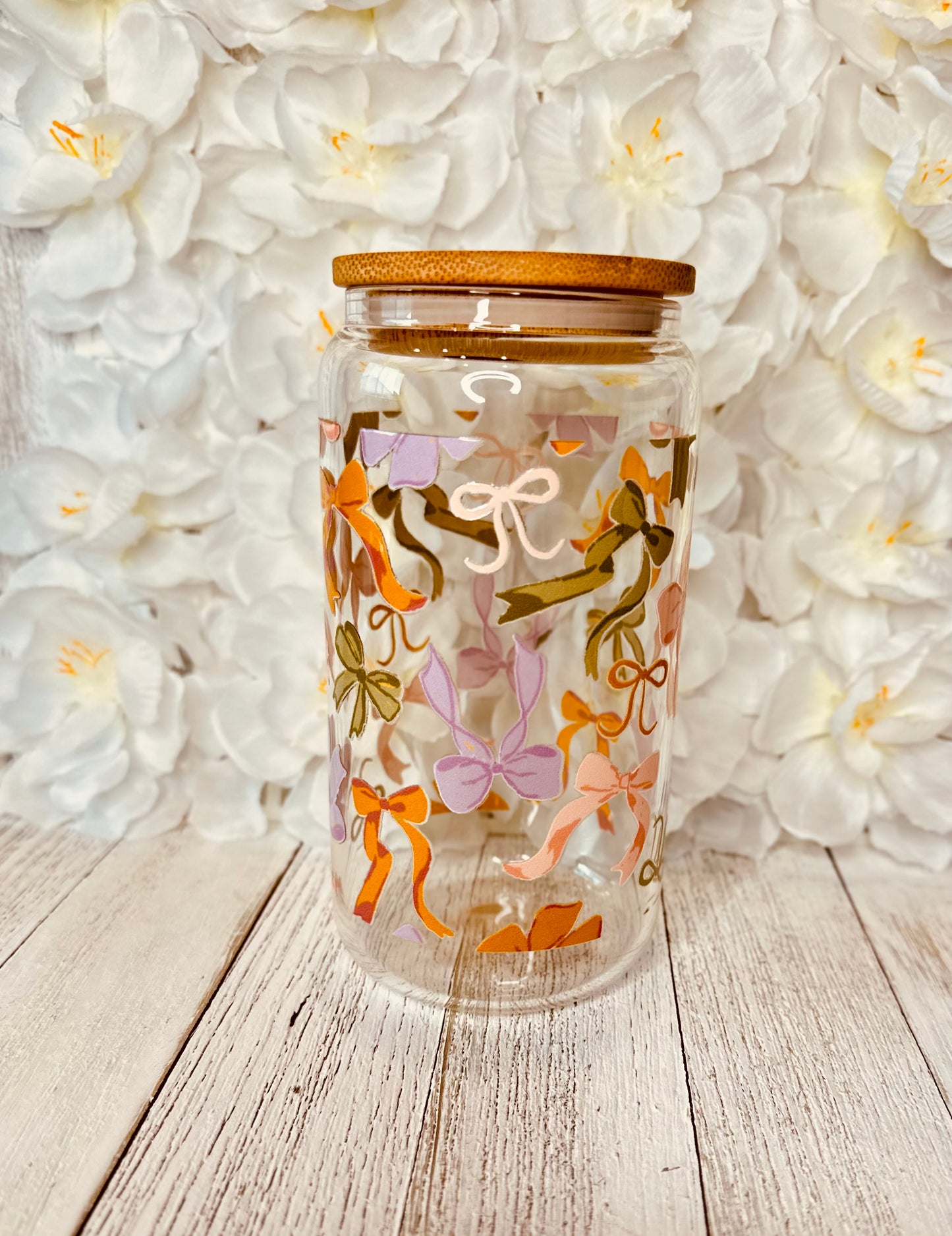 Neutral Bows Glass Cup