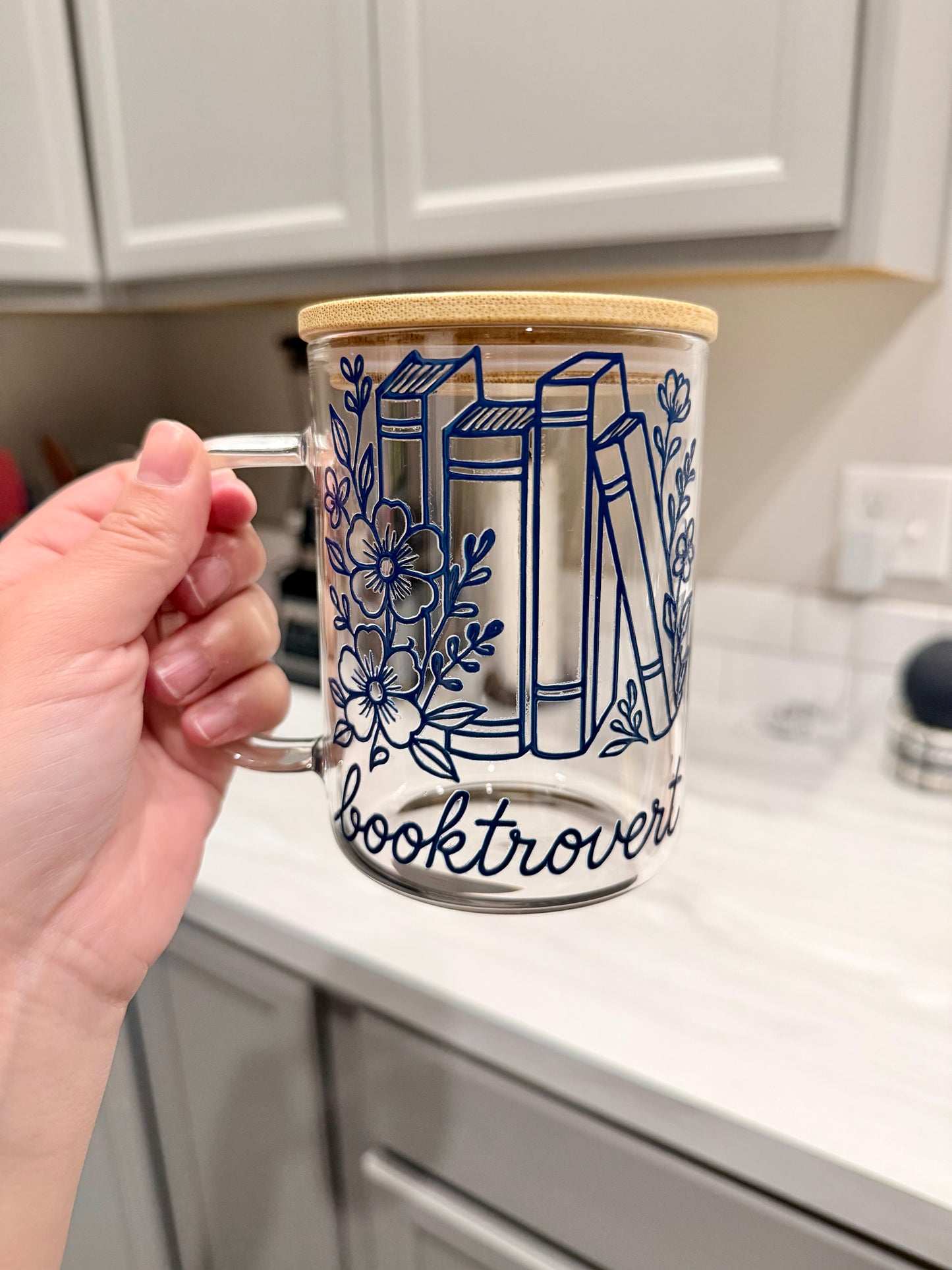 Booktrovert Glass Mug